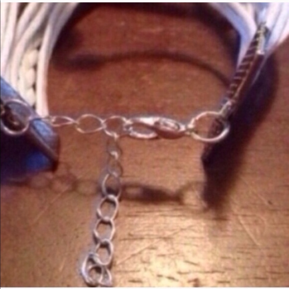 Paris Bracelet - Picture 3 of 4